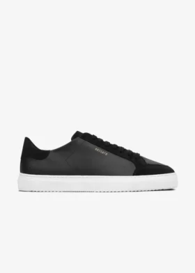 Clean 90 Triple Sneaker