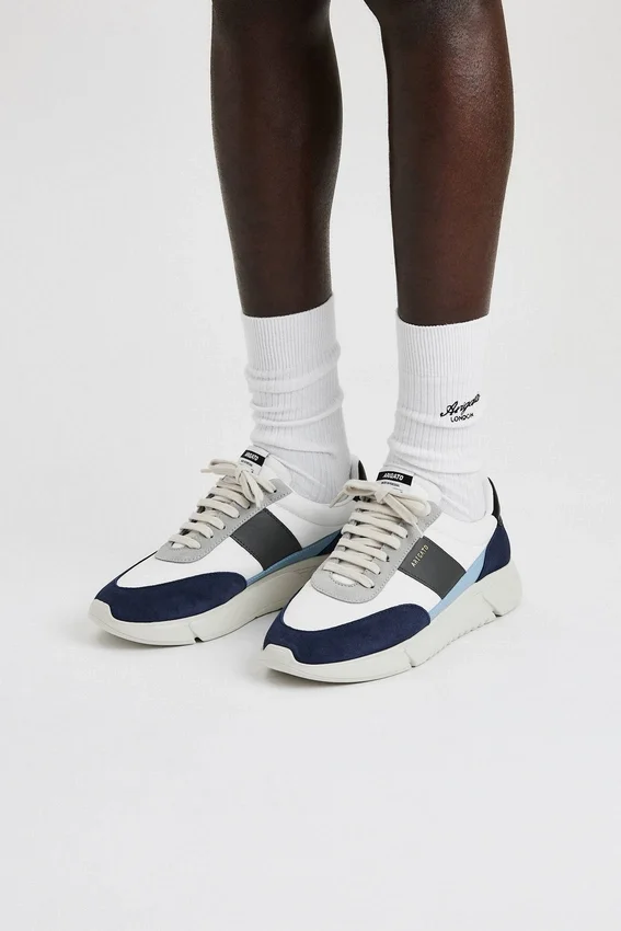 Genesis Vintage Runner Genesis Vintage Runner