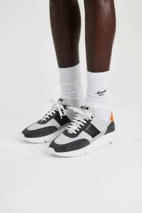Genesis Vintage Runner