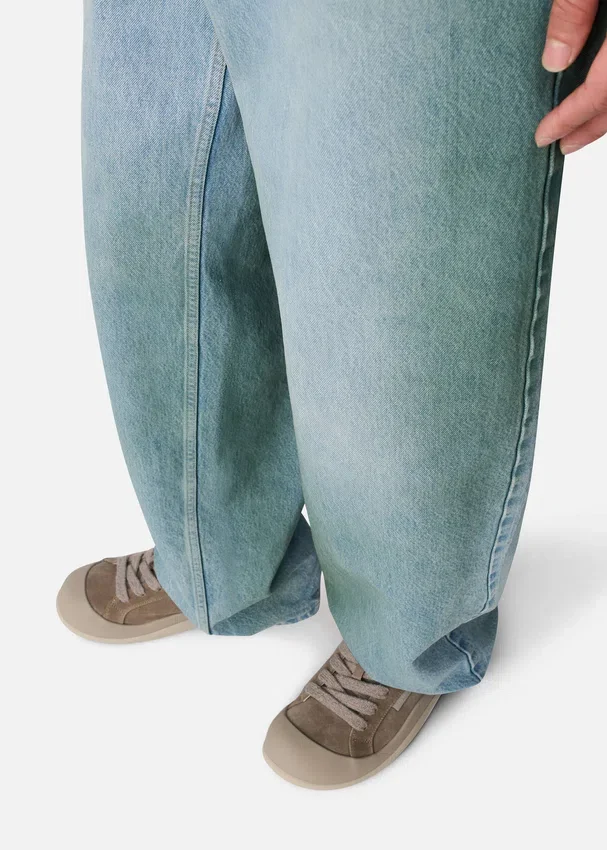 Spray Relaxed Jeans Spray Relaxed Jeans