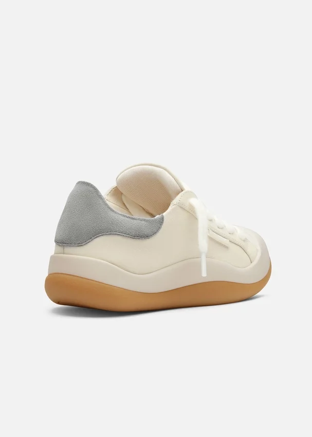 Squish Sneaker Squish Sneaker