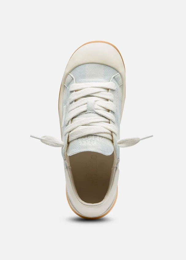 Squish Sneaker Squish Sneaker